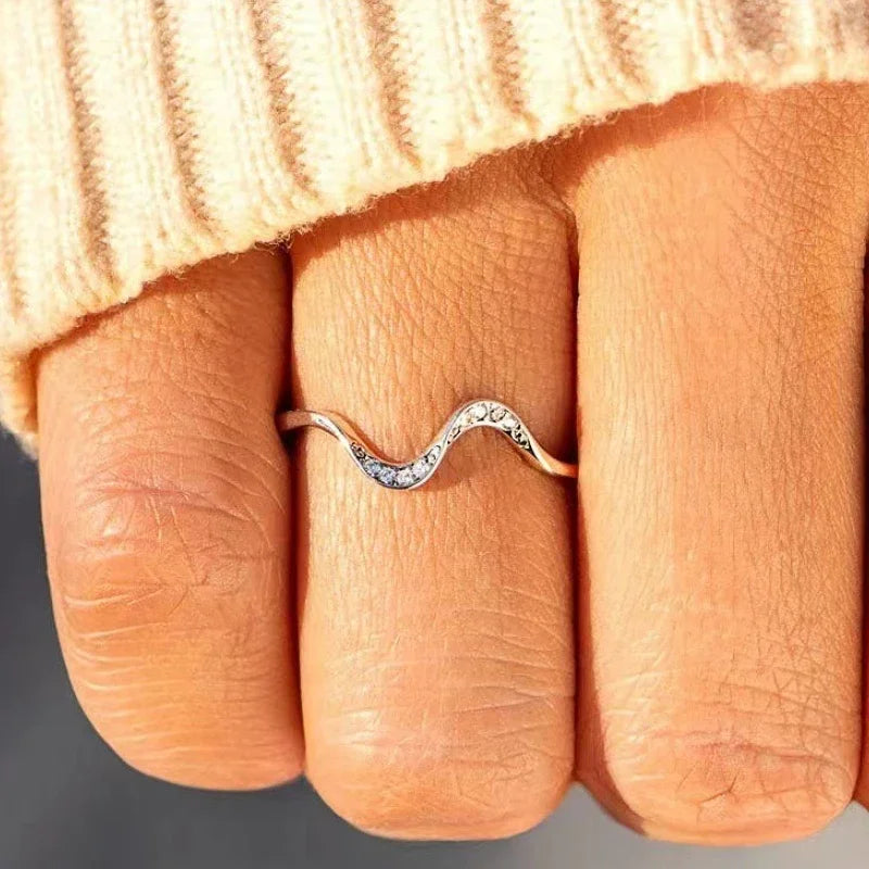 Minimalist Wave Designed Zirconia Ring