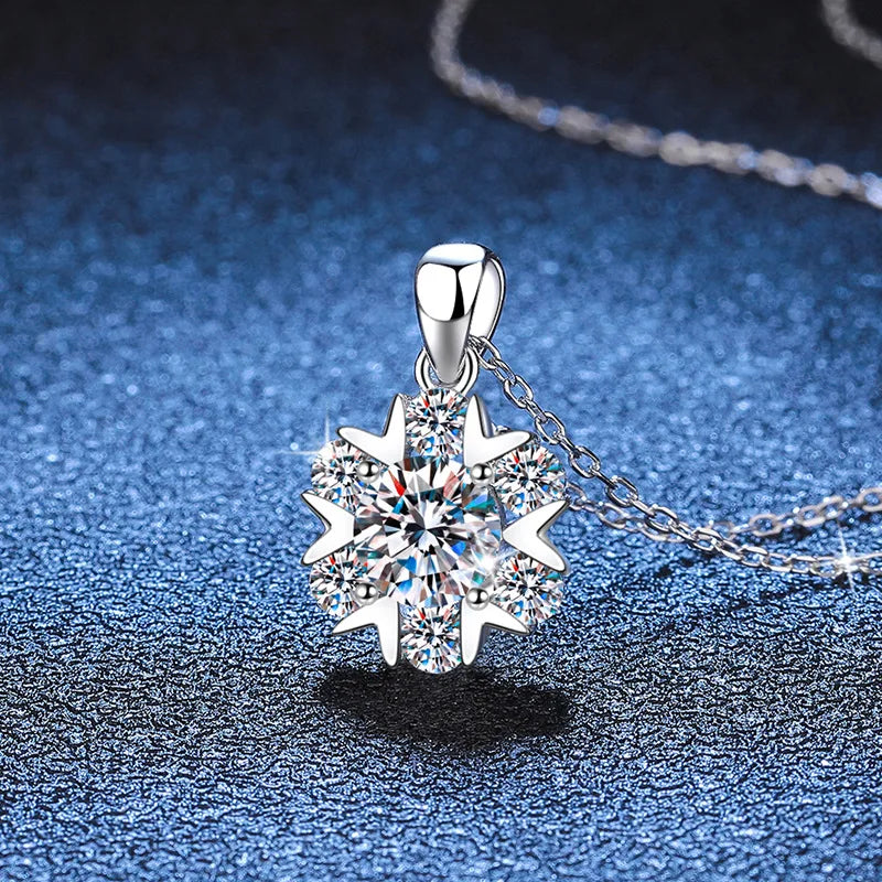 1ct Moissanite Necklace S925 Sterling Silver Clavicle Chain Snowflake Pendant